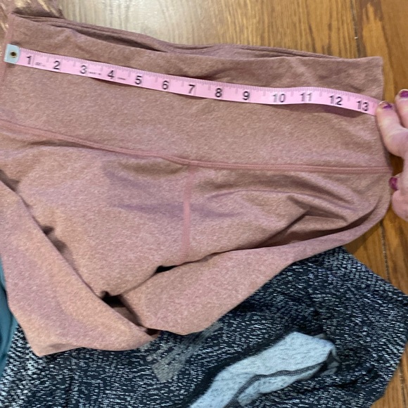 NWOT LOT OF 4 JOGGERS SIZE M - Picture 2 of 12